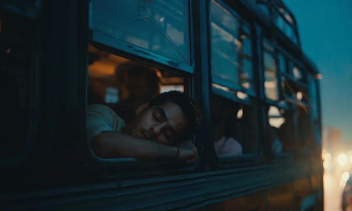Homebound – Storia di un’amicizia in India