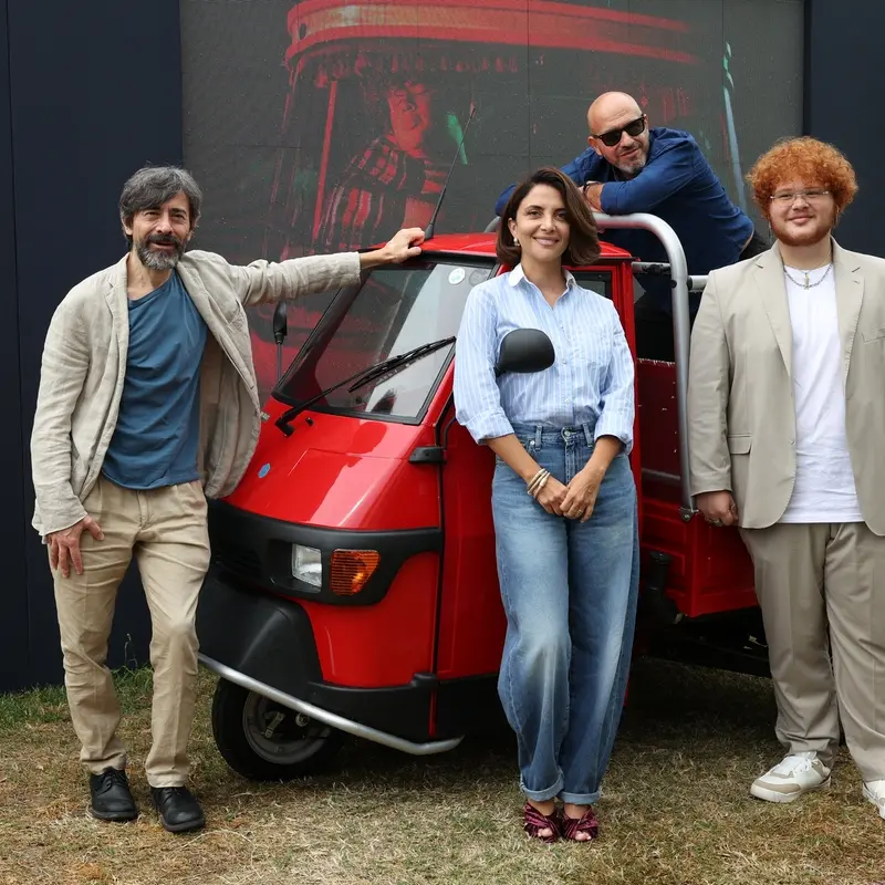 Luigi Lo Cascio: “In un Sud dimenticato, la morte diventa un modo per continuare a sopravvivere”