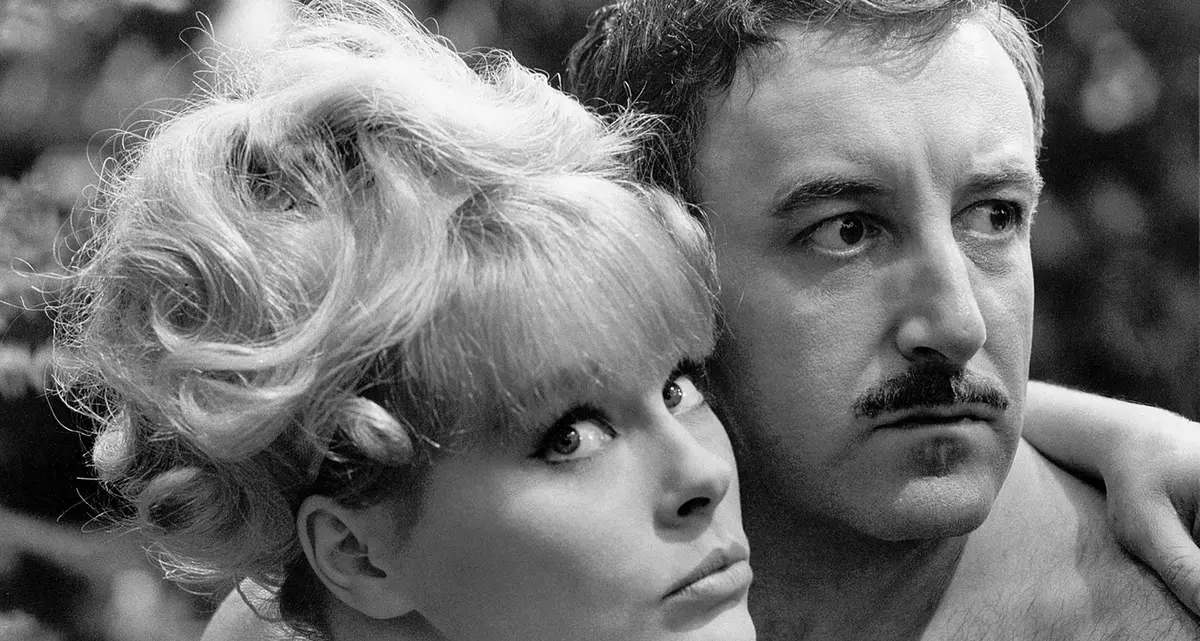 È morta Elke Sommer, l’attrice tedesca che conquistò Hollywood