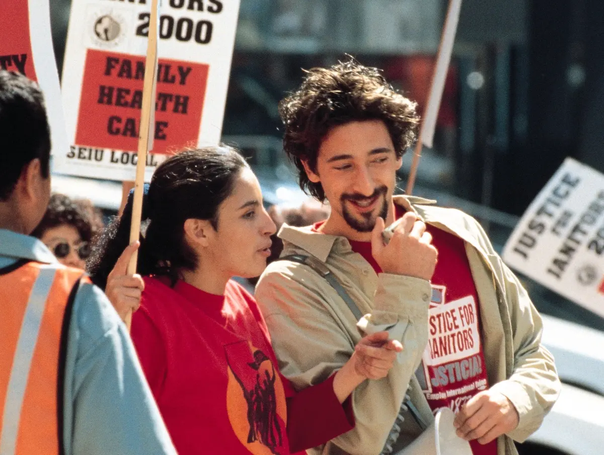 Pilar Padilla, Adrien Brody in Bread and Roses (2000) - @webphoto
