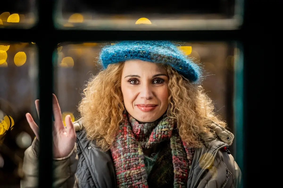 Emanuela Fanelli in Pasticciona in amore nella serie Peccato - Foto Francesca Cassaro