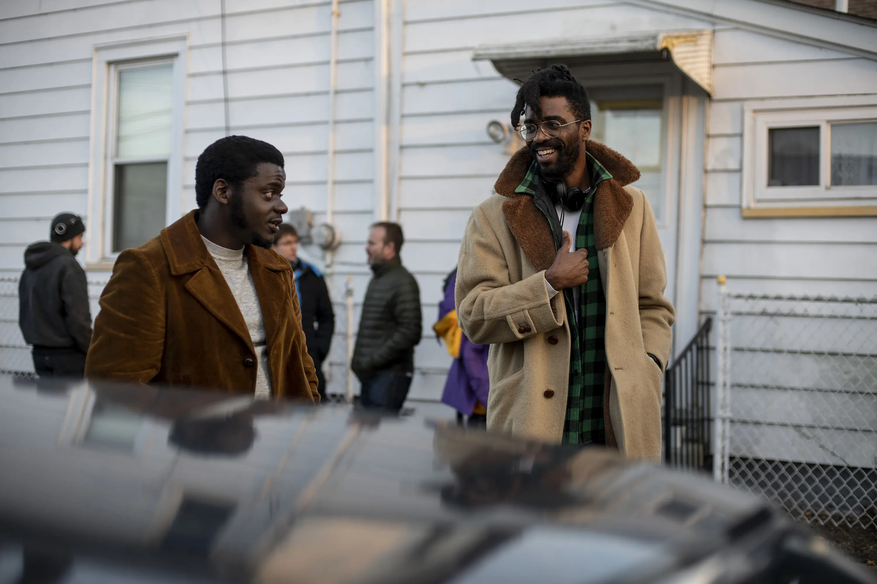 DANIEL KALUUYA e il regista SHAKA KING sul set - © Glen Wilson - 2021 Warner Bros. Entertainment Inc. All Rights Reserved