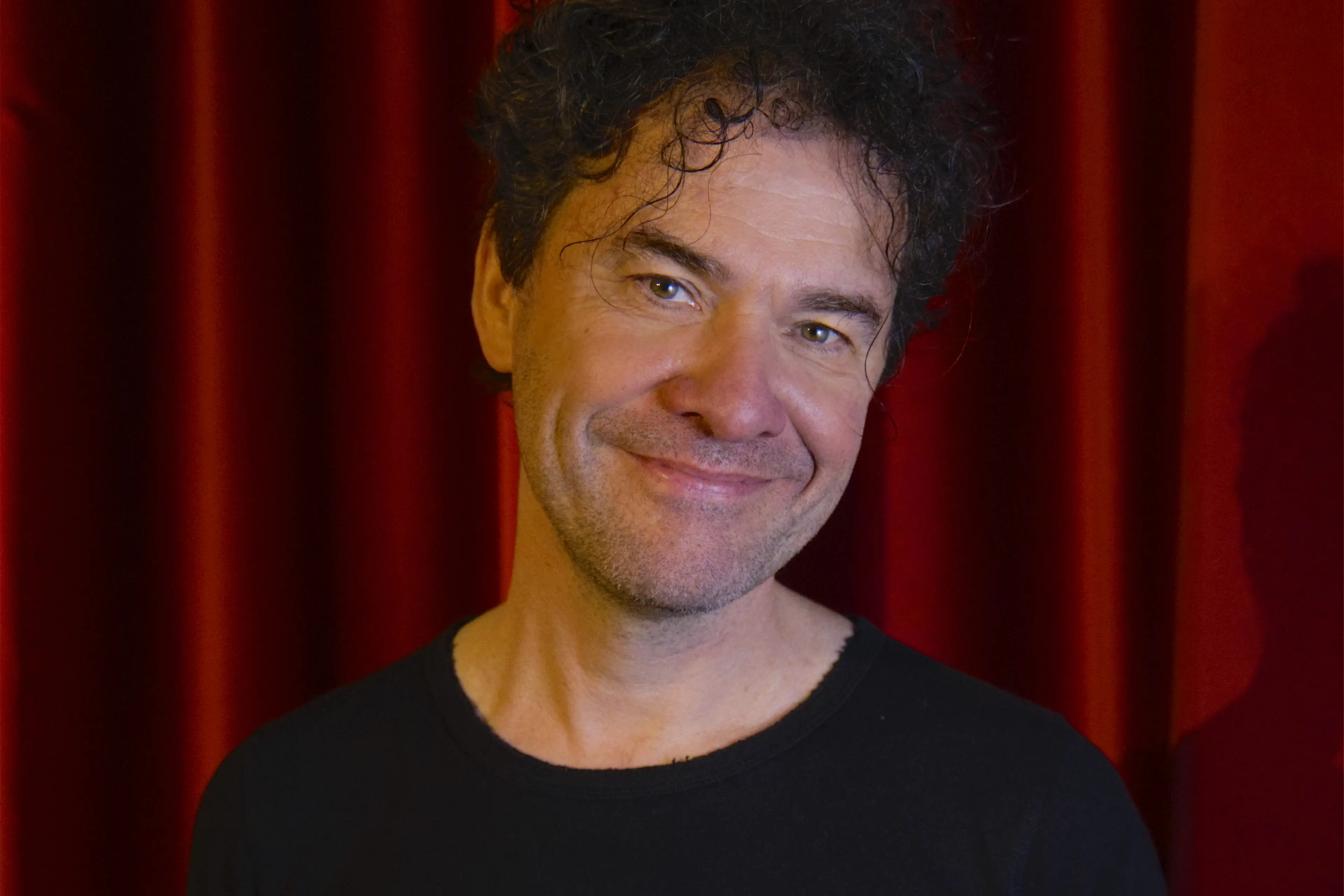 Il regista Mark Cousins