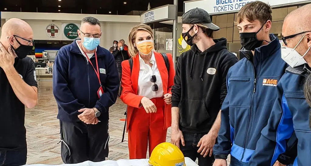 Simona Ventura, regista
