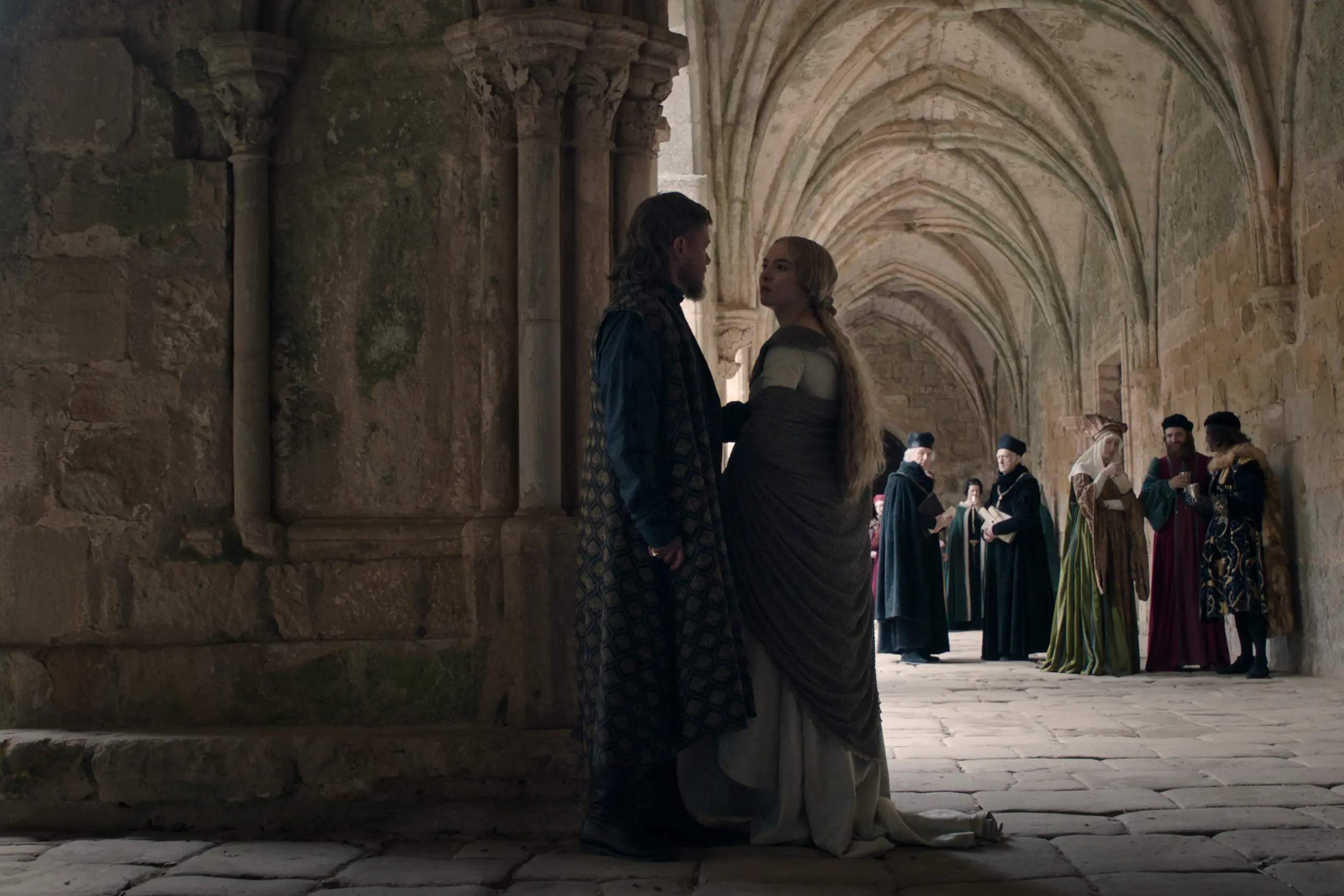 Matt Damon as Jean de Carrouges and Jodie Comer as Marguerite de Carrouges in 20th Century Studios' THE LAST DUEL. © 2021 20th Century Studios. All Rights Reserved.