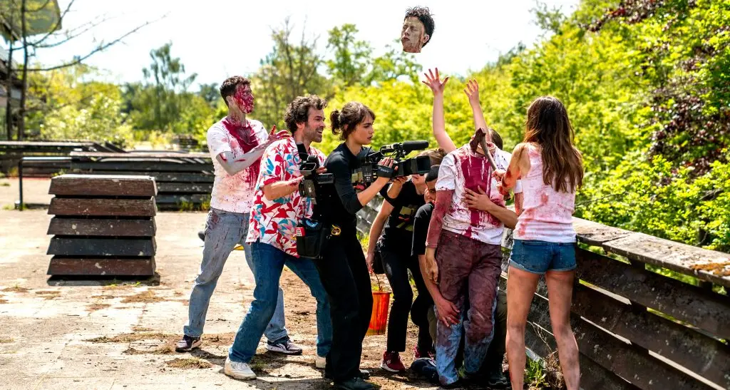 Cut! Zombi contro zombi